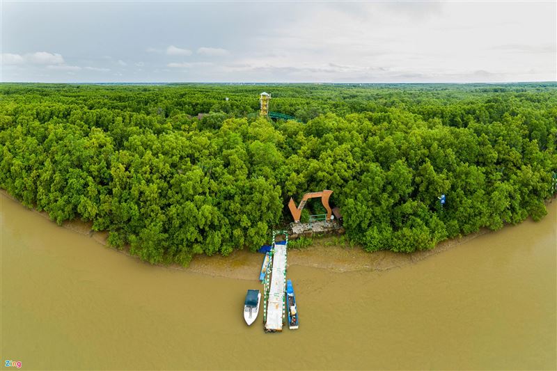 Discovering the Riches of the Mekong Delta: Cai Be and Tan Phong Island Tour